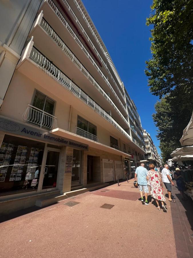 Bnb Renting Brand New 2 Bdr Apartment In Antibes Exterior photo